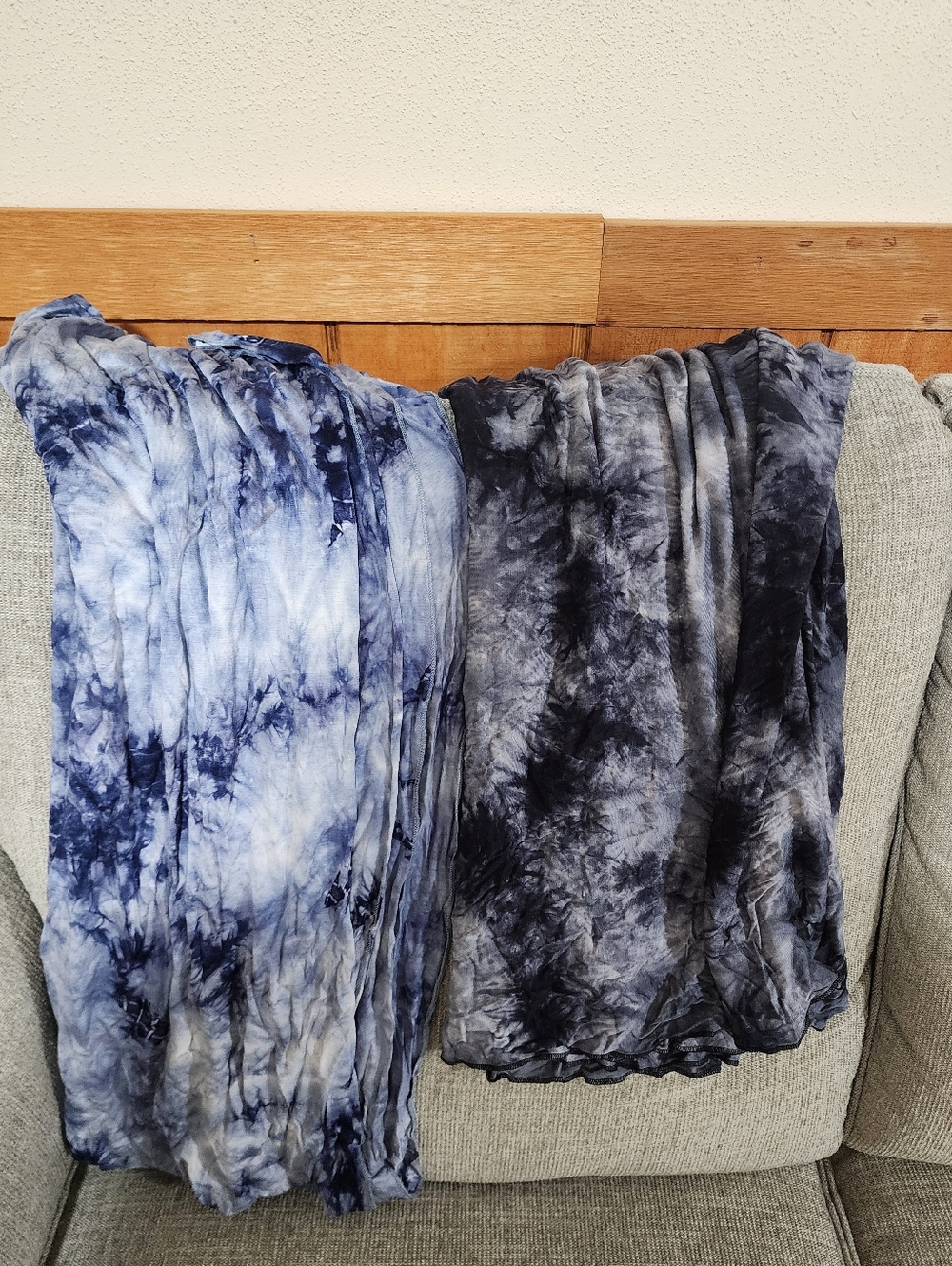 Tie-Dye Scarves in Blue and Gray Set Of 2 Infinit Scarf